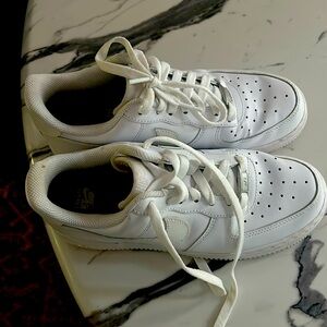 White Nike Air Force 1 women’s size 7.5. Worn one time